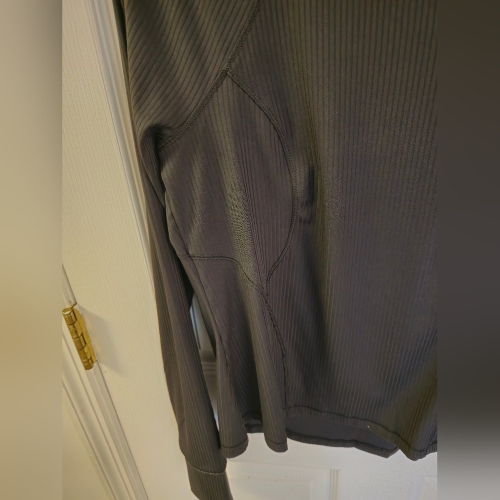 NWT Spyder Women's Active Pullover Crew Long Sleeves Shirt Black Size Medium - Picture 5 of 16